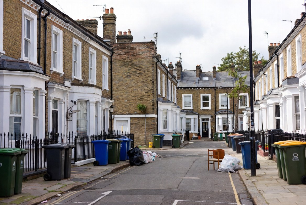 Rubbish in Ealing – the real situation with waste disposal and fly-tipping