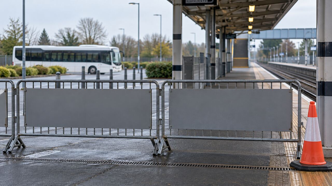 Weekend Tube closures disrupt travel in Acton and Ealing